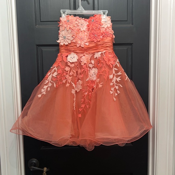 Sherri Hill pink embellished mini strapless dress size 2 - Picture 1 of 10